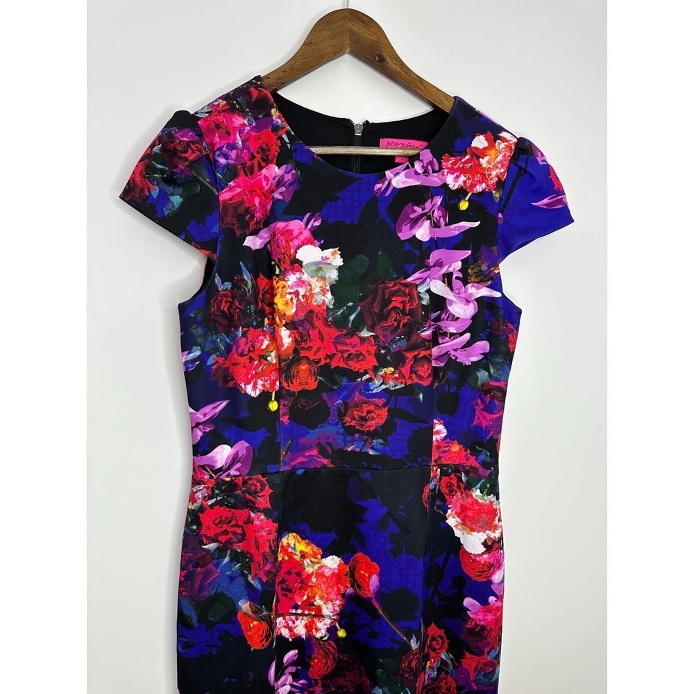 Betsey Johnson Floral Scuba Sheath Dress Size 12 Cap Sleeve Cocktail Romantic - Picture 4 of 12